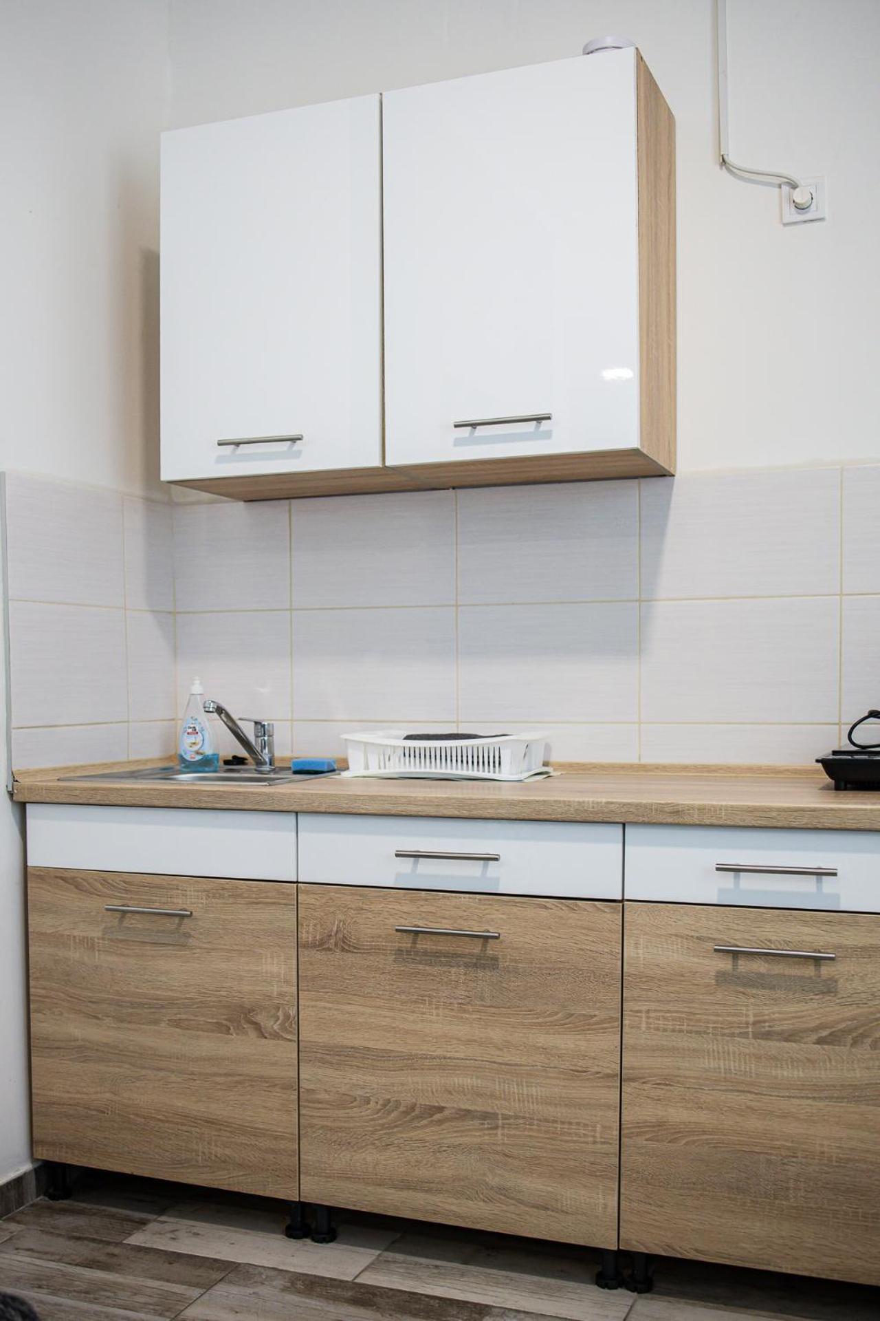 Mira Nest - Guest house